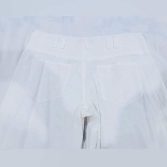 Elie Tahari Wide-Leg Pant in Linen, Viscose, Elastane - Picture 6 of 10